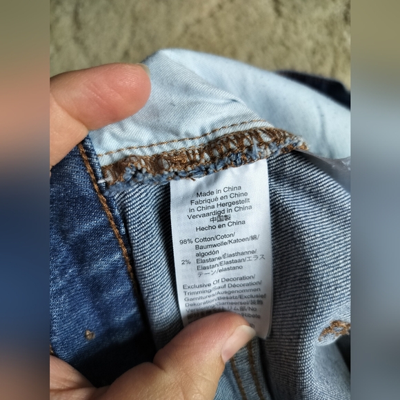 Made well high-rise mid-length shorts - Picture 4 of 5